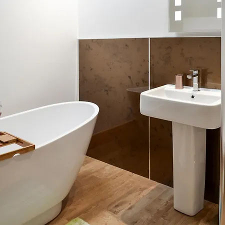 بيت للعطل The Barn